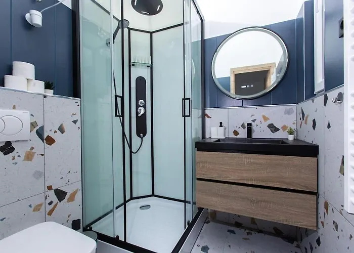 Budapest Serenity Suites - Blue